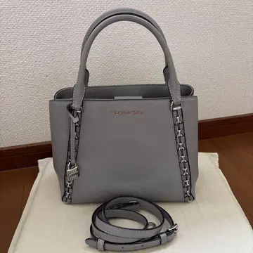 MICHAEL KORS 그레이 숄더백