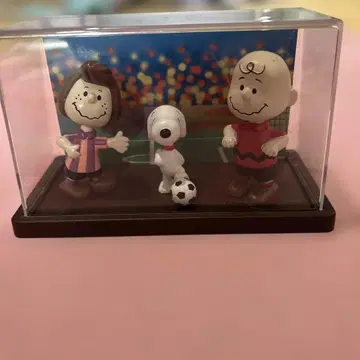 찰리 브라운 루시 스누피 피규어 세트