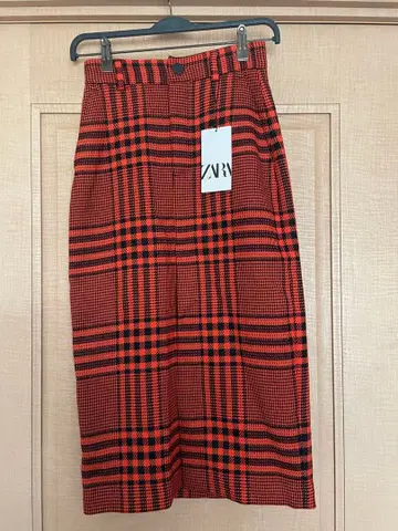 새상품 ZARA 체크 타이트 스커트 XS