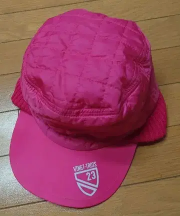 23구 핑크 퀼팅 캡