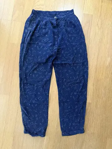[ made in 미국 ] No. 6 별자리 패턴 네이비 팬츠