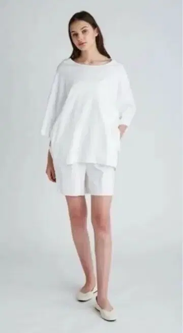 젤라또피케 화이트 룸웨어 세트