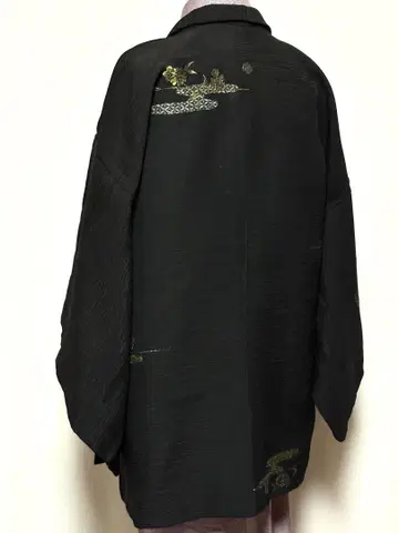 기모노 순수 실크 앤티크 금은직 블랙 하나 문 겉옷 선착순