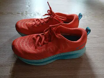 YONEX 26.0cm 카본 크루즈XR 러닝화