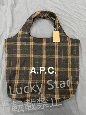 A.P.C. 체크 무늬 토트백