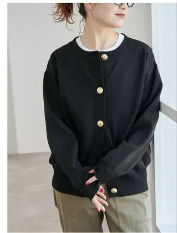 워셔블 크루넥 가디건