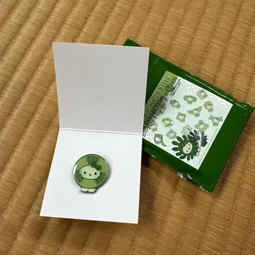 오사카 만박 조류 x 헬로키티 카자구루마 규조 핀 배지 일본관 조키티