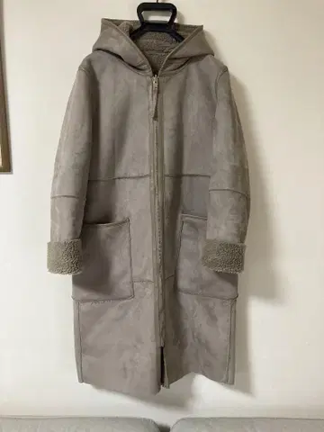 ZARA 후드 부착 리버서블 코트