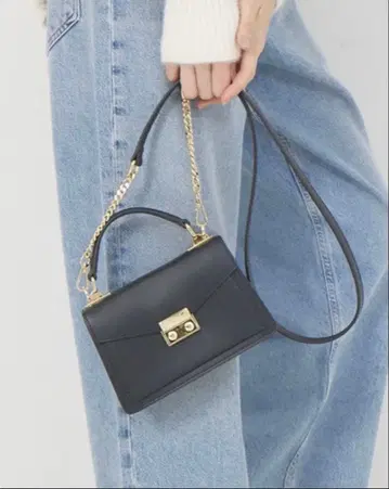 오렌티 미니 스퀘어 백