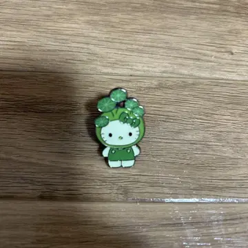 헬로키티 핀 배지 일본관