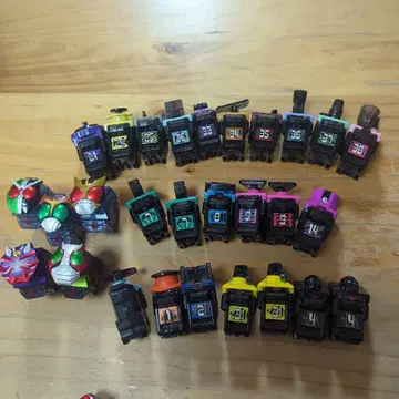 가면라이더 변신 벨트와 라이더 가샤트 세트