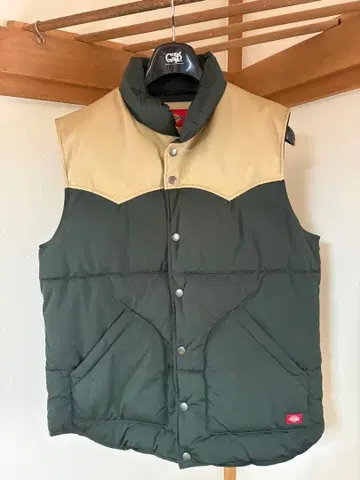 Dickies 다운 베스트 XL 올리브 그린/베이지