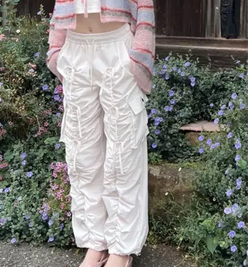 POPPY GATHER RIBBON CARGO PANTS (WHITE)
