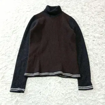 BOSS HUGO BOSS 하이넥 풀오버 니트 XL