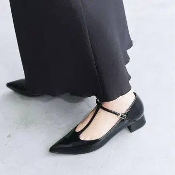 르 탈론 22cm 3cm 포인트 T 스트랩 펌프스