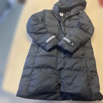 FIRA 골프 블랙 다운 자켓 후드 부착