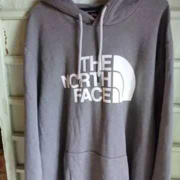 THE NORTH FACE 그레이 후드티 외투와 따뜻하고 가볍습니다.