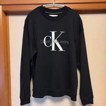 No. 915 캘빈 클라인 진스 M 사이즈 트레이닝복