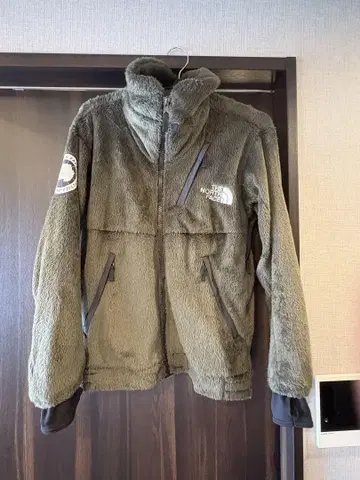 THE NORTH FACE 언터크티카 버사 로프트 자켓 L