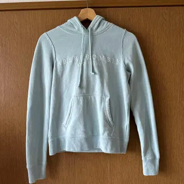 Abercrombie and Fitch 라이트 블루 후드티