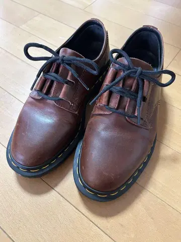 Dr.Martens 브라운 가죽