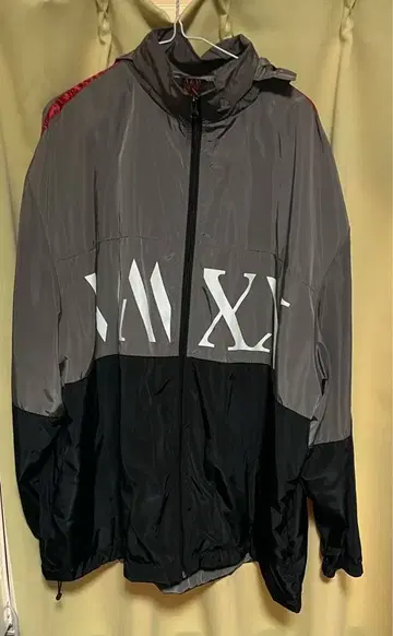 라르크 MMXX 자켓