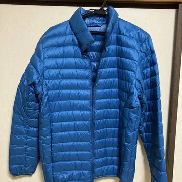 UNIQLO M 사이즈 파랑 다운 자켓