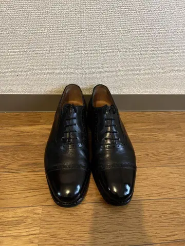 버윅 블랙 세미 브로그