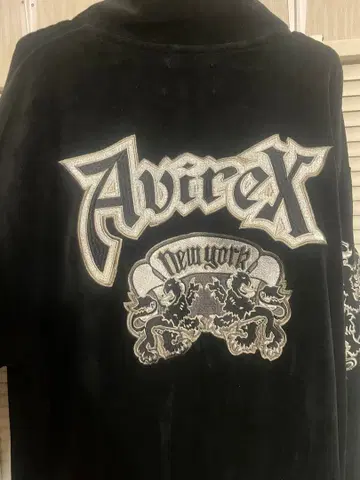 AVIREX 벨로아 원단 자켓
