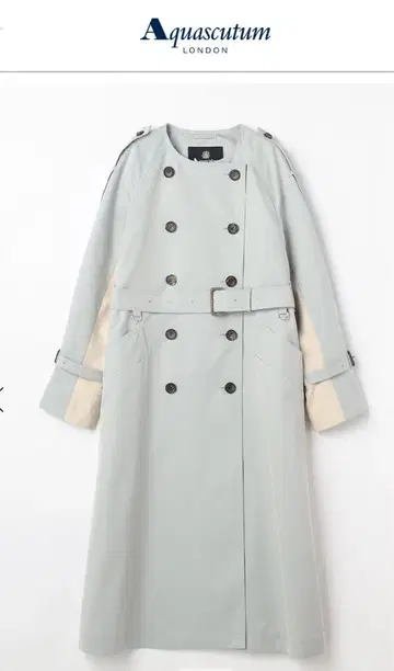 Aquascutum 페일 블루 트렌치코트