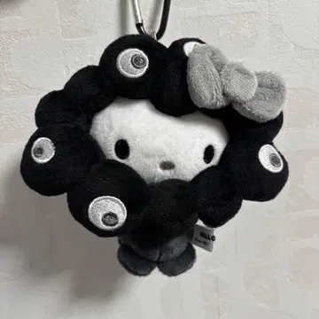 카라비너 키티 미야쿠미야쿠  봉제 인형 블랙 산리오