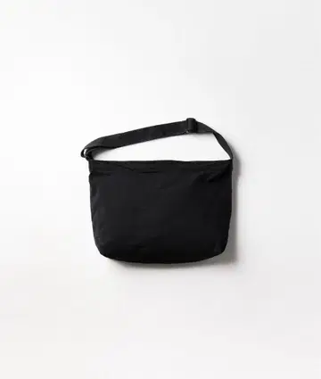 CANVAS SHOULDER BAG / 캔버스 숄더백