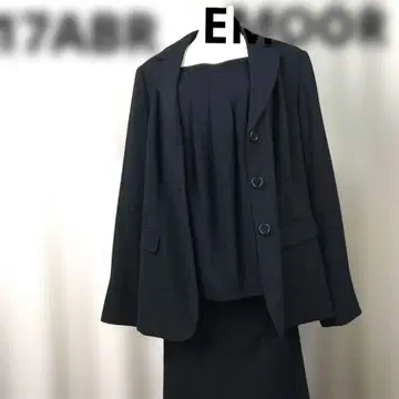 EMOOR [ 17ABR ] 블랙 스커트 정장 자켓 3점 세트 포멀 A4