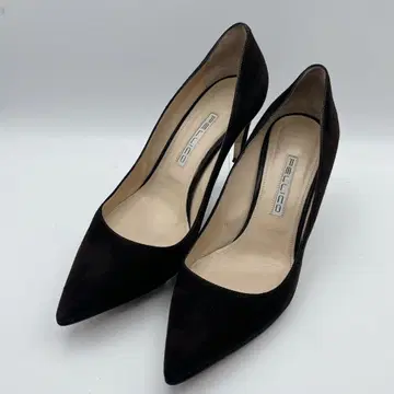 펠리코 포인티드 스웨이드 펌프스 브라운 38.5 25.5