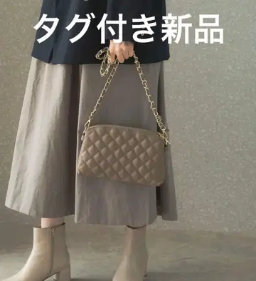 [ 새상품 ] AULENTTI 오우렌티 블랙 퀼팅 숄더백