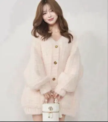 다리치 모어 볼륨 니트 가디건 핑크