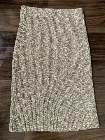 온워드 23구 PINORI FILATI 니트 타이트 스커트 M