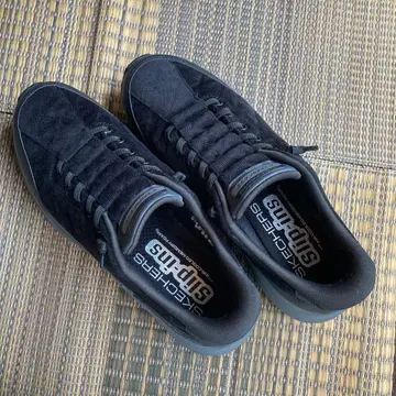 SKECHERS SLIP-INS 블랙 스니커즈