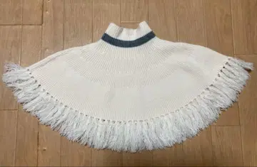 HARE 프린지 부착 넥워머 케이프 판초 화이트