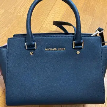 MICHAEL KORS 네이비 숄더백