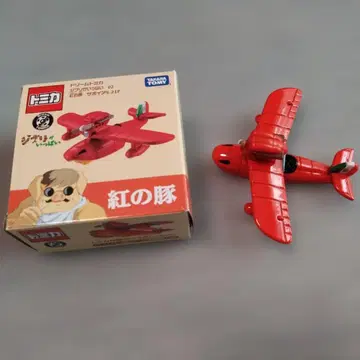 토미카 붉은 돼지 미니카