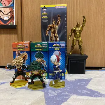 히로아카 유어 넥스트 컬렉션 피규어 3점, 제일복권 구리 동상 올마이트