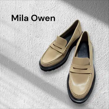 Mila Owen 베이지 로퍼