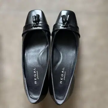 REGAL 블랙 펌프스 23.5cm