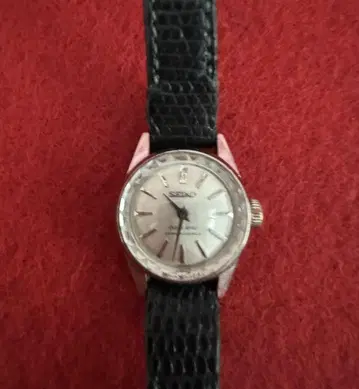 SEIKO (Queen Seiko) 수동 와인딩 시계 실버