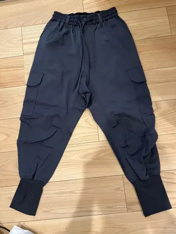 Y-3 다크 그레이 카고 팬츠