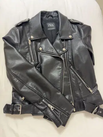 ZARA 가죽 라이더스 레더 자켓