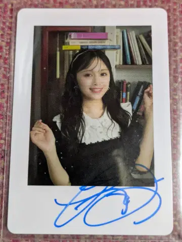 에모리 아야 친필 사인 폴라로이드풍 카드