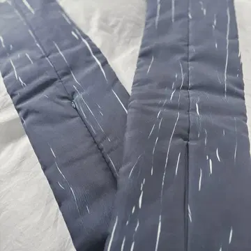 VEIN CTHY 패디드 머플러