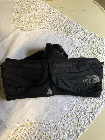 THE NORTH FACE 블랙 웨스트 파우치